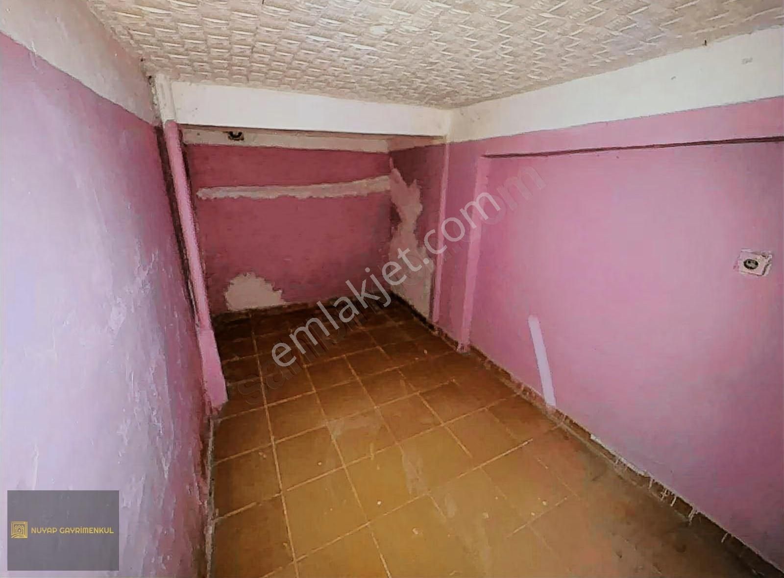 Abidinpaşa Merkezi Konumda Depolu Satılık Dükkan - Görsel 29