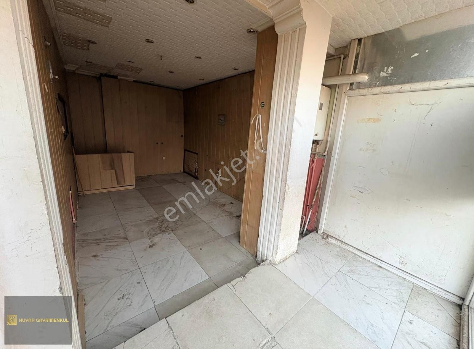 Abidinpaşa Merkezi Konumda Depolu Satılık Dükkan - Görsel 17