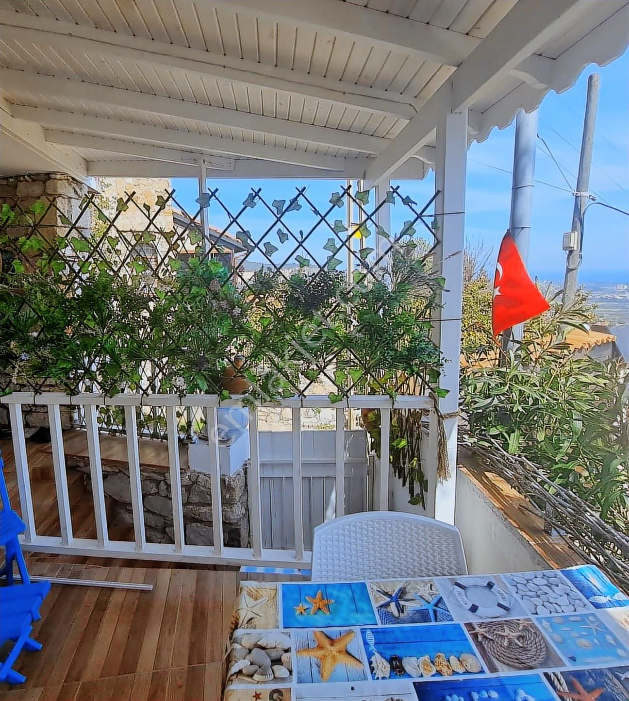 Mordoğan'da Panoramik Deniz Manzaralı Fırsat Villa - Görsel 20