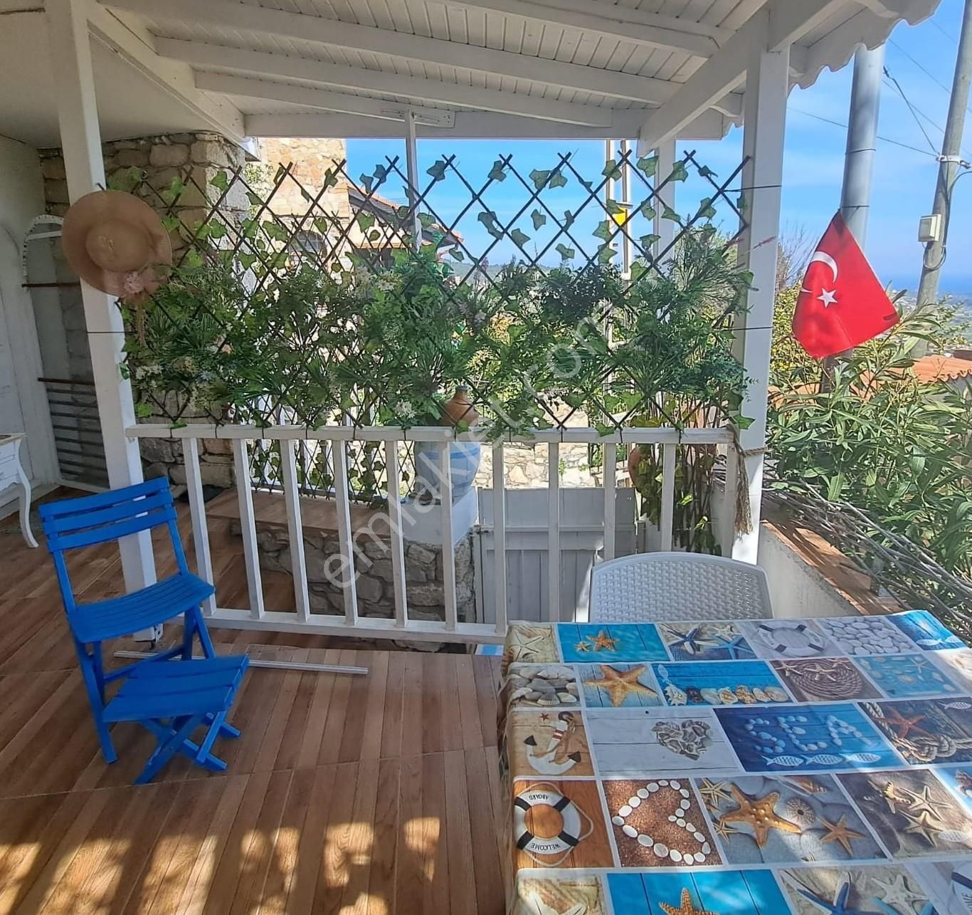 Mordoğan'da Panoramik Deniz Manzaralı Fırsat Villa - Görsel 27