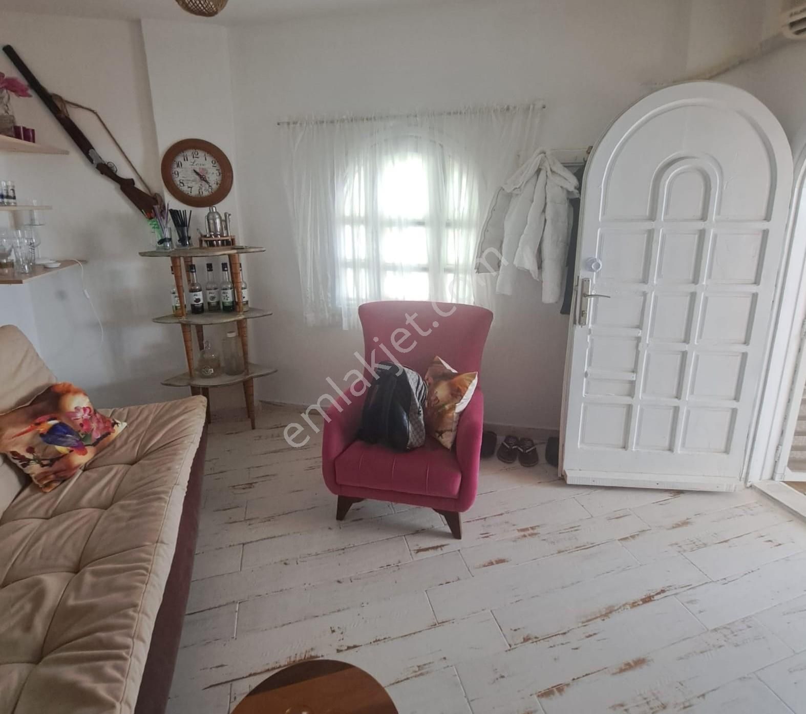 Mordoğan'da Panoramik Deniz Manzaralı Fırsat Villa - Görsel 17