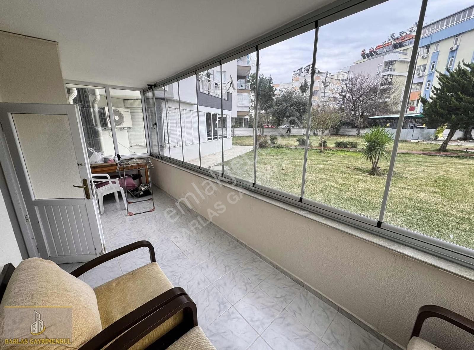 Muratpaşa Yeşilbahçe Mahallesinde Eşyalı Geniş Kiralık 1+1 Daire - Görsel 3