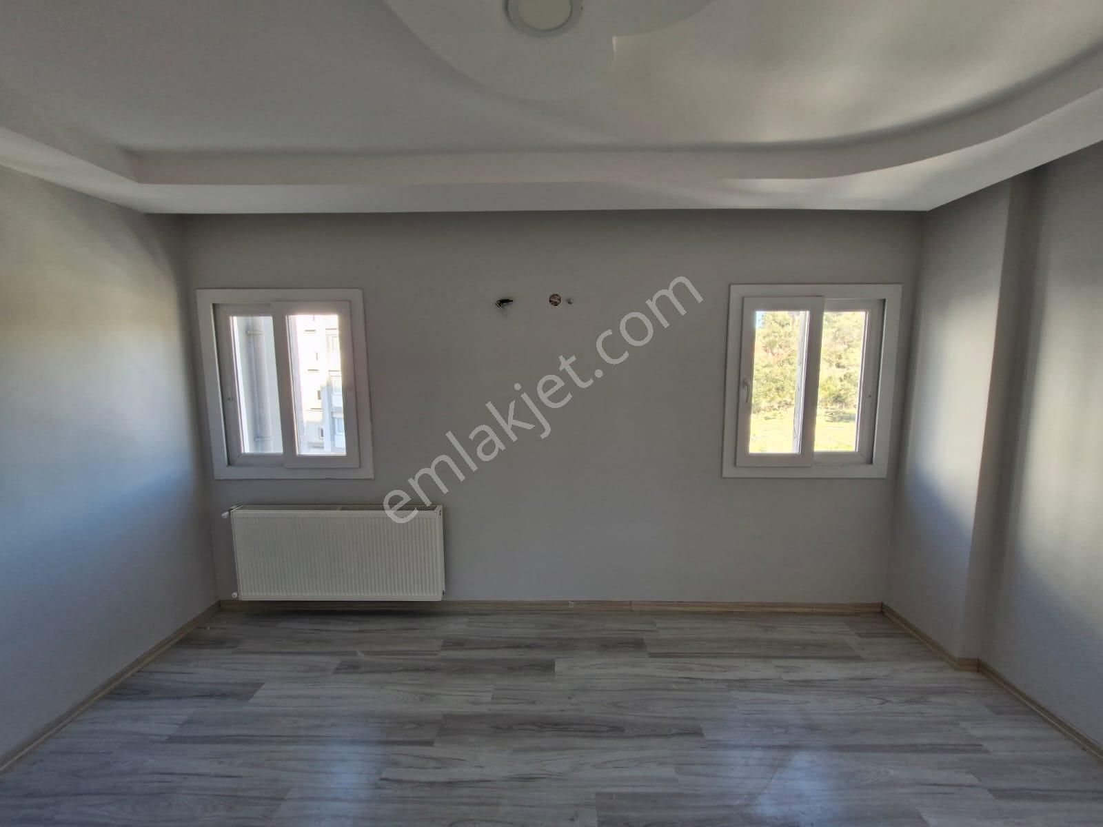 100.yılda 2+1 Açık Mutfaklı Doğalgazlı Az Katlı Kiralık Daire - Görsel 20