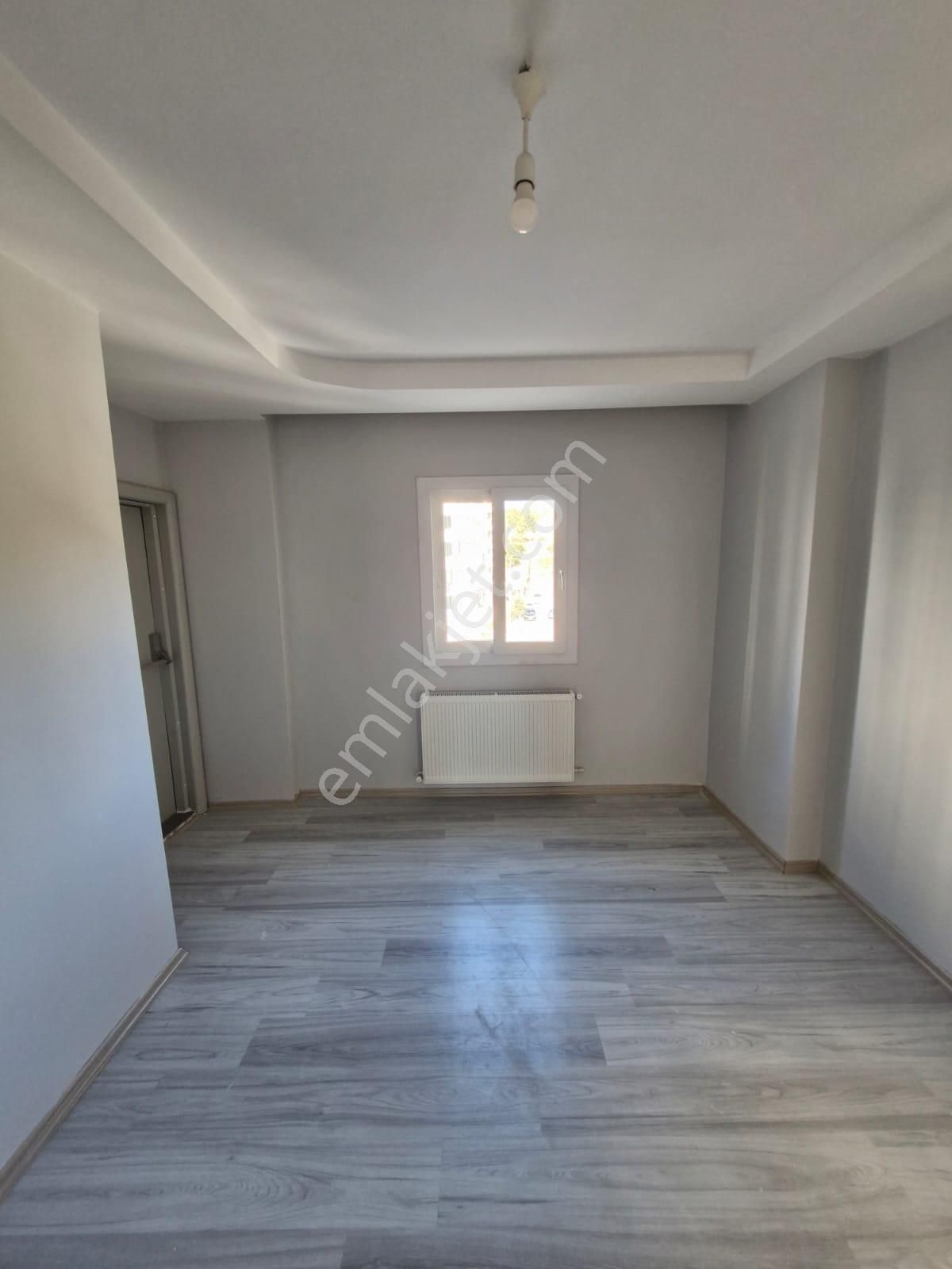 100.yılda 2+1 Açık Mutfaklı Doğalgazlı Az Katlı Kiralık Daire - Görsel 17