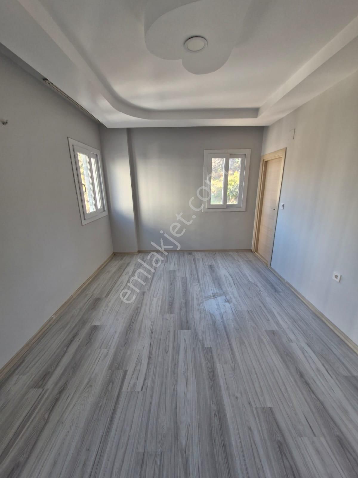 100.yılda 2+1 Açık Mutfaklı Doğalgazlı Az Katlı Kiralık Daire - Görsel 10