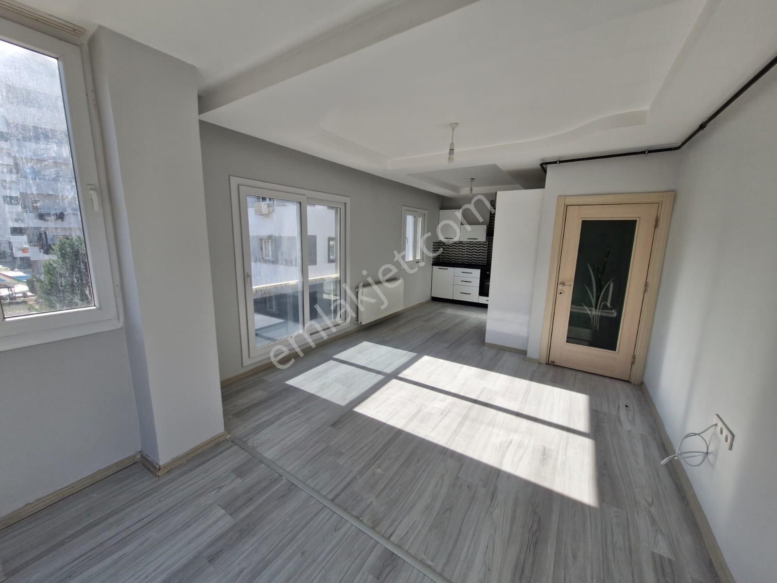100.yılda 2+1 Açık Mutfaklı Doğalgazlı Az Katlı Kiralık Daire - Görsel 15