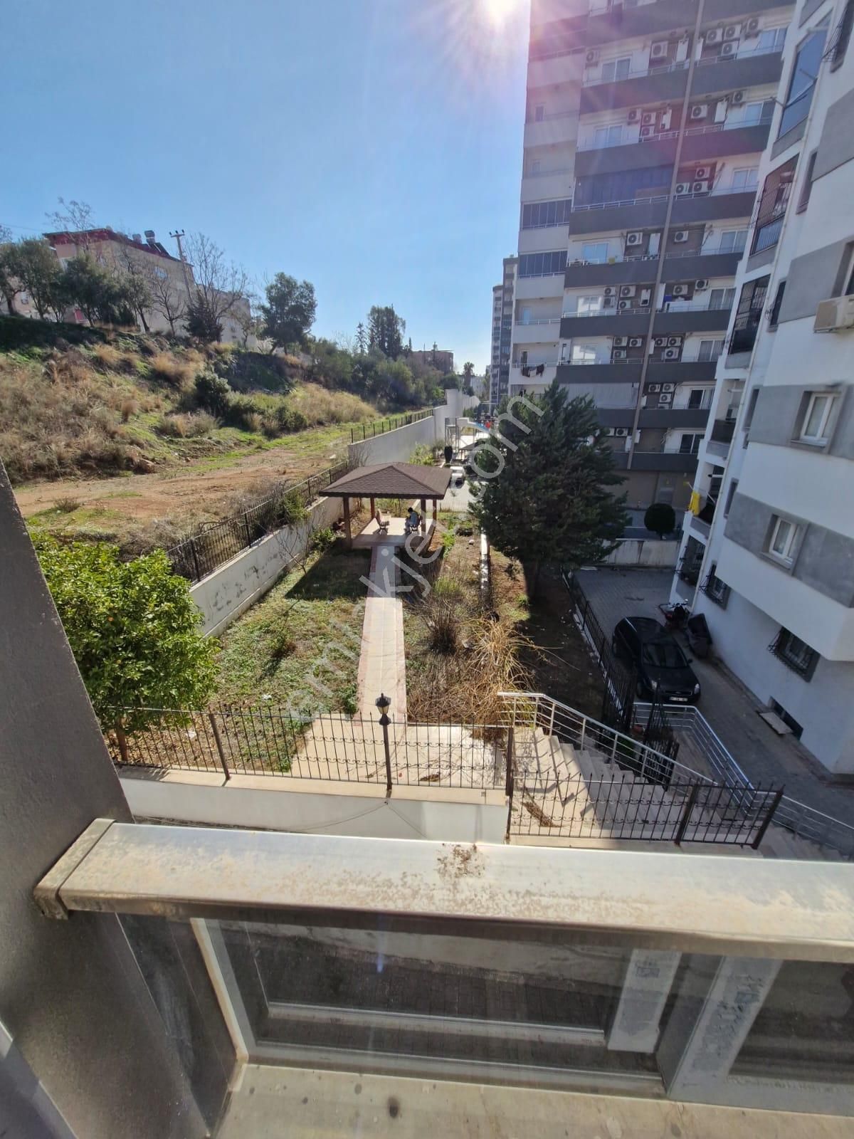 100.yılda 2+1 Açık Mutfaklı Doğalgazlı Az Katlı Kiralık Daire - Görsel 25