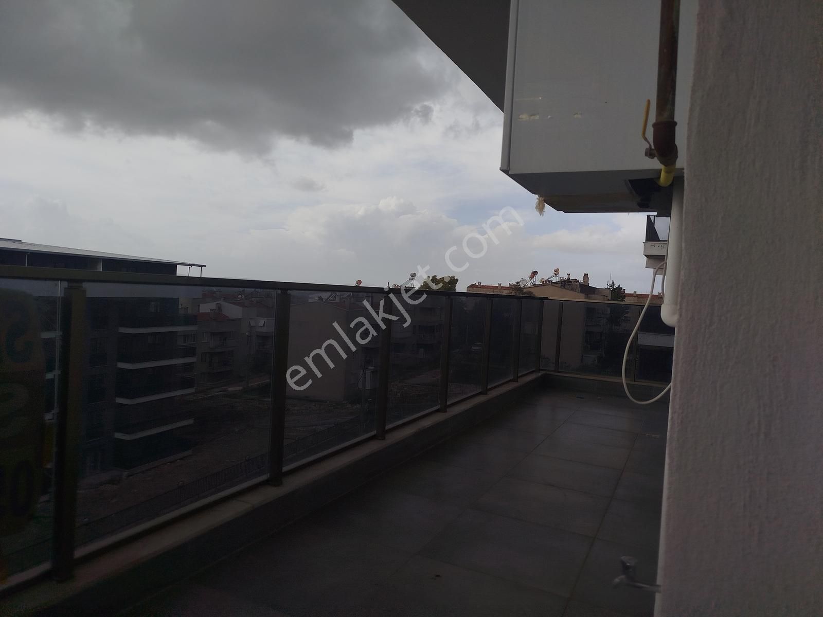 İzmir Menemen Kazımpaşa'da 3+1 Kiralık Daire Cb-ph - Görsel 25