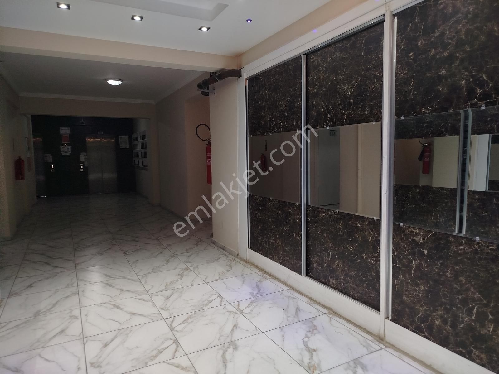 İzmir Menemen Kazımpaşa'da 3+1 Kiralık Daire Cb-ph - Görsel 21