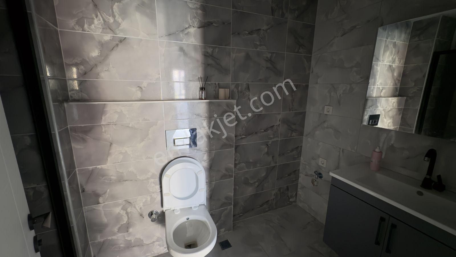 Çerkezköy Merkezde 1+1 Ve 2+0 Acil İhtiyaçtan Satılık Daire - Görsel 3