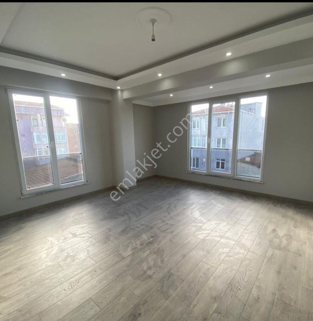 Ekşioğlu'ndan Tekirdağ Süleymanpaşa Zafer Mah 2+1 Satılık Daire