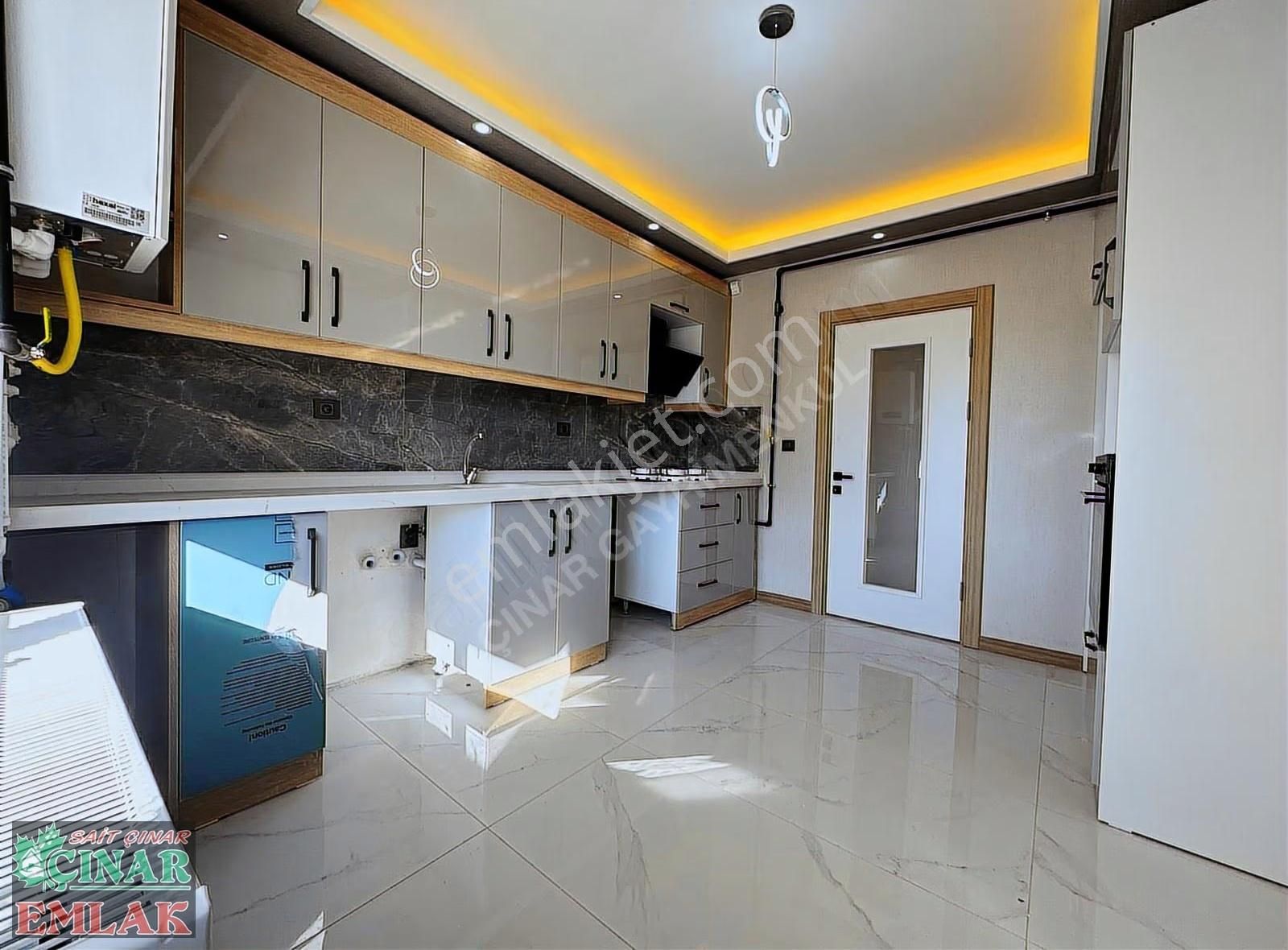 Yılbaşına Özel Full+full Yapılı E.banyo Çift Balkonlu 3+1 Daire - Görsel 14