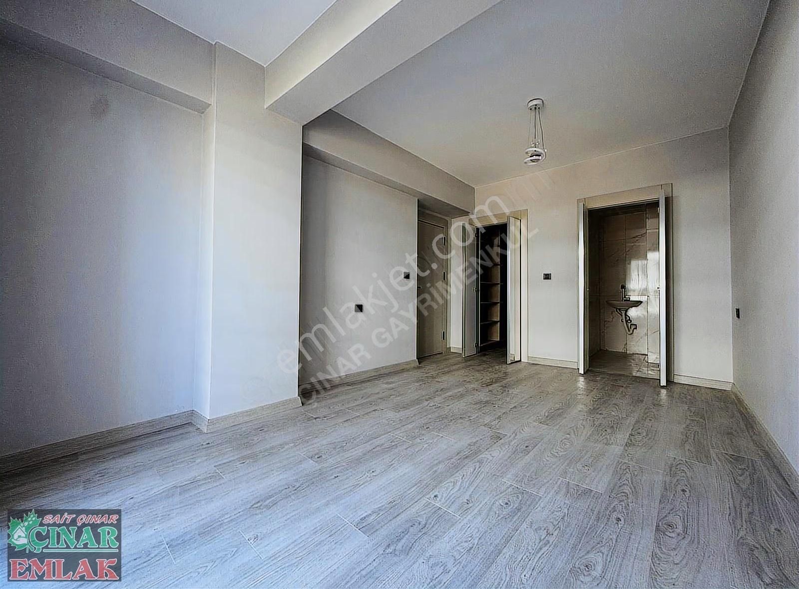 Yılın Fırsatı Ultra Lüx Geniş Kullanım Alanıyla 4+1 Arakat Daire - Görsel 19