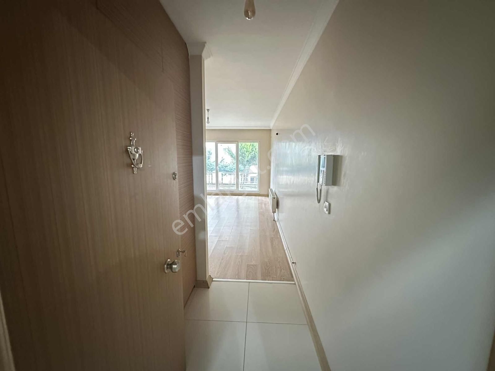 1+1 Kiralık Daire Site İçi - Görsel 3