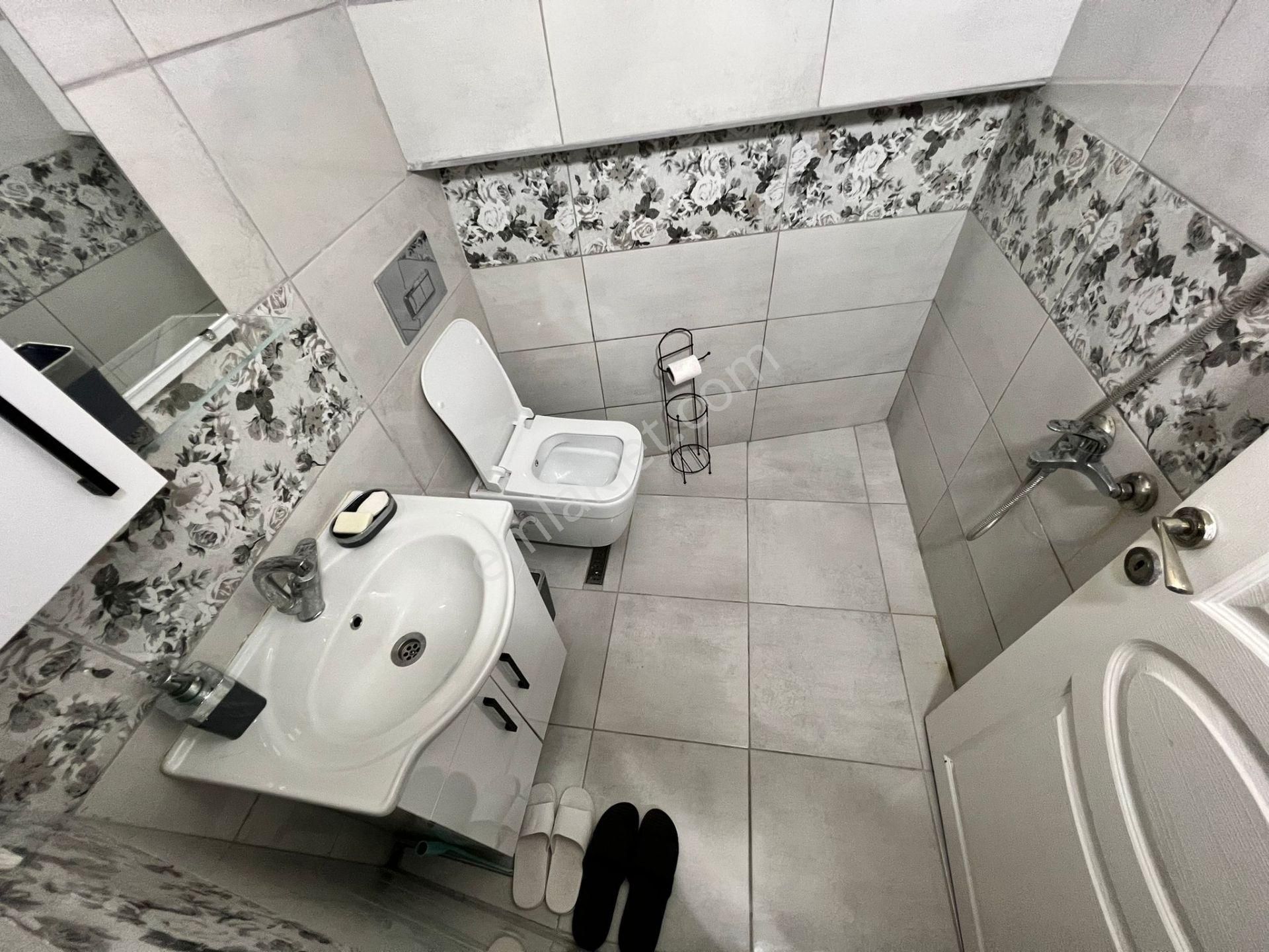 Çeliktepe'de Metroya 10-12 Dk,eşyalı 1+1 Kiralık Daire Artum'dan - Görsel 15