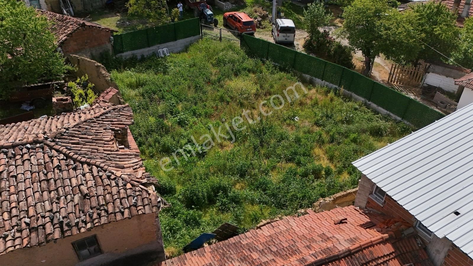 İznik Derbent'te Etrafı Çevrili 303 M2 İmarlı Arsa - Görsel 18