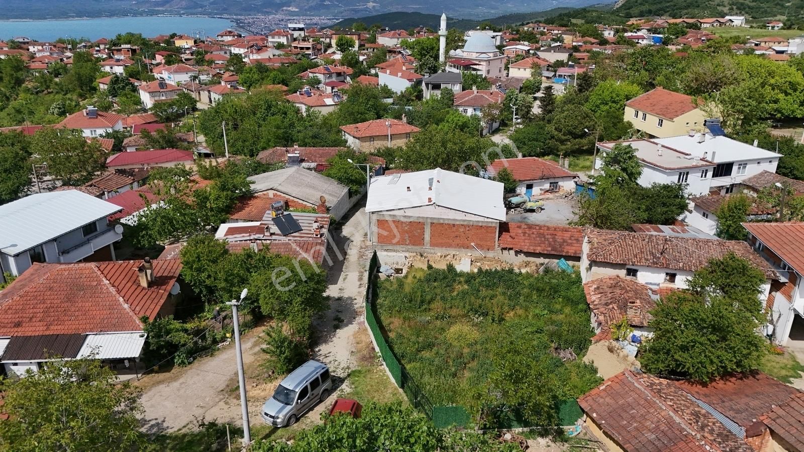 İznik Derbent'te Etrafı Çevrili 303 M2 İmarlı Arsa - Görsel 24