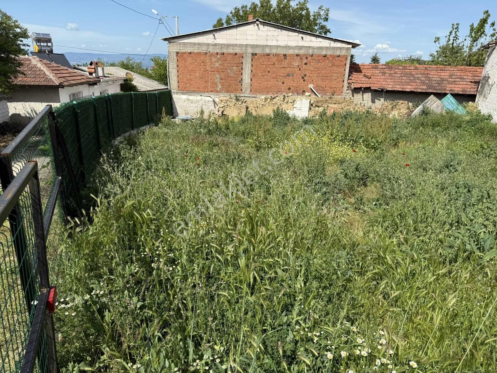 İznik Derbent'te Etrafı Çevrili 303 M2 İmarlı Arsa - Görsel 10