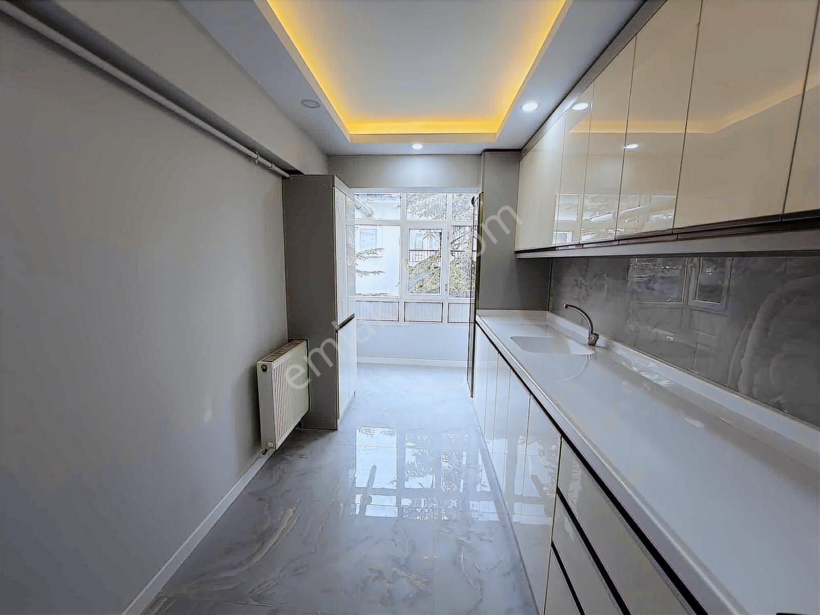 Etimesgut Elvan Mah. Ara Katta Komple Ön Cephe Lüks 3+1 Daire - Görsel 23