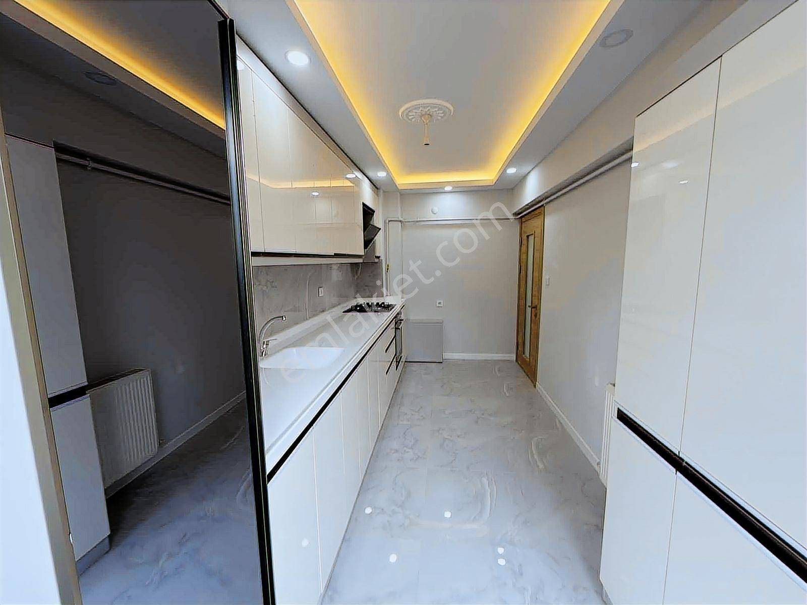 Etimesgut Elvan Mah. Ara Katta Komple Ön Cephe Lüks 3+1 Daire - Görsel 31