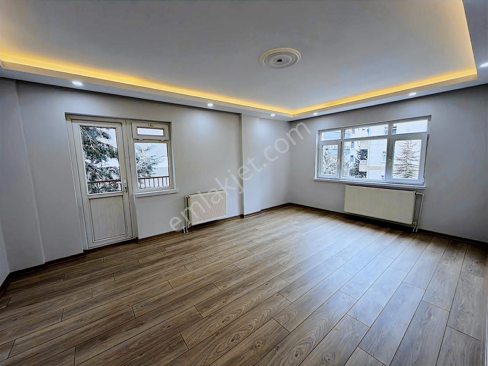 Etimesgut Elvan Mah. Ara Katta Komple Ön Cephe Lüks 3+1 Daire - Görsel 24