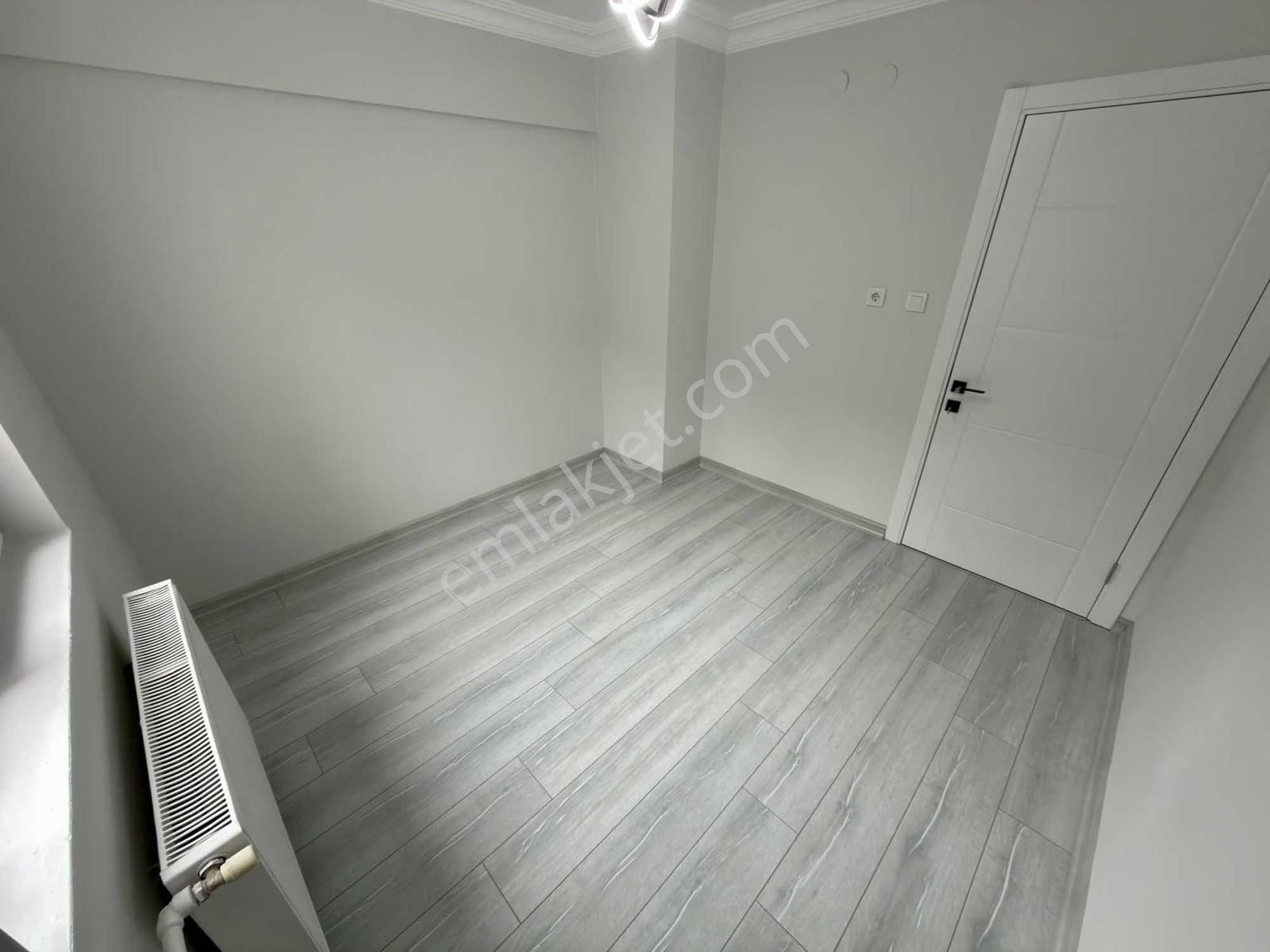 Etimesgut Elvan Mah. Ahi Elvan Cad. Yakını Lüks Yapılı 3+1 - Görsel 27