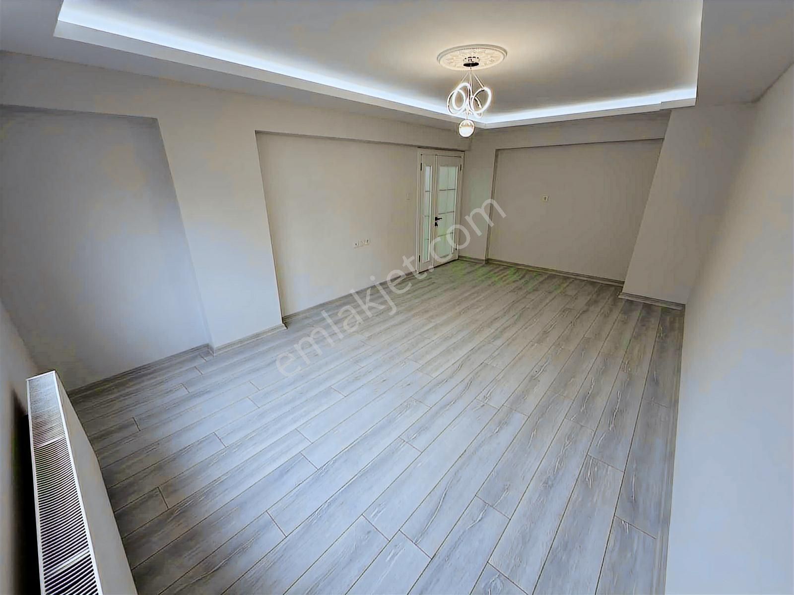 Etimesgut Elvan Mah. Ahi Elvan Cad. Yakını Lüks Yapılı 3+1 - Görsel 13