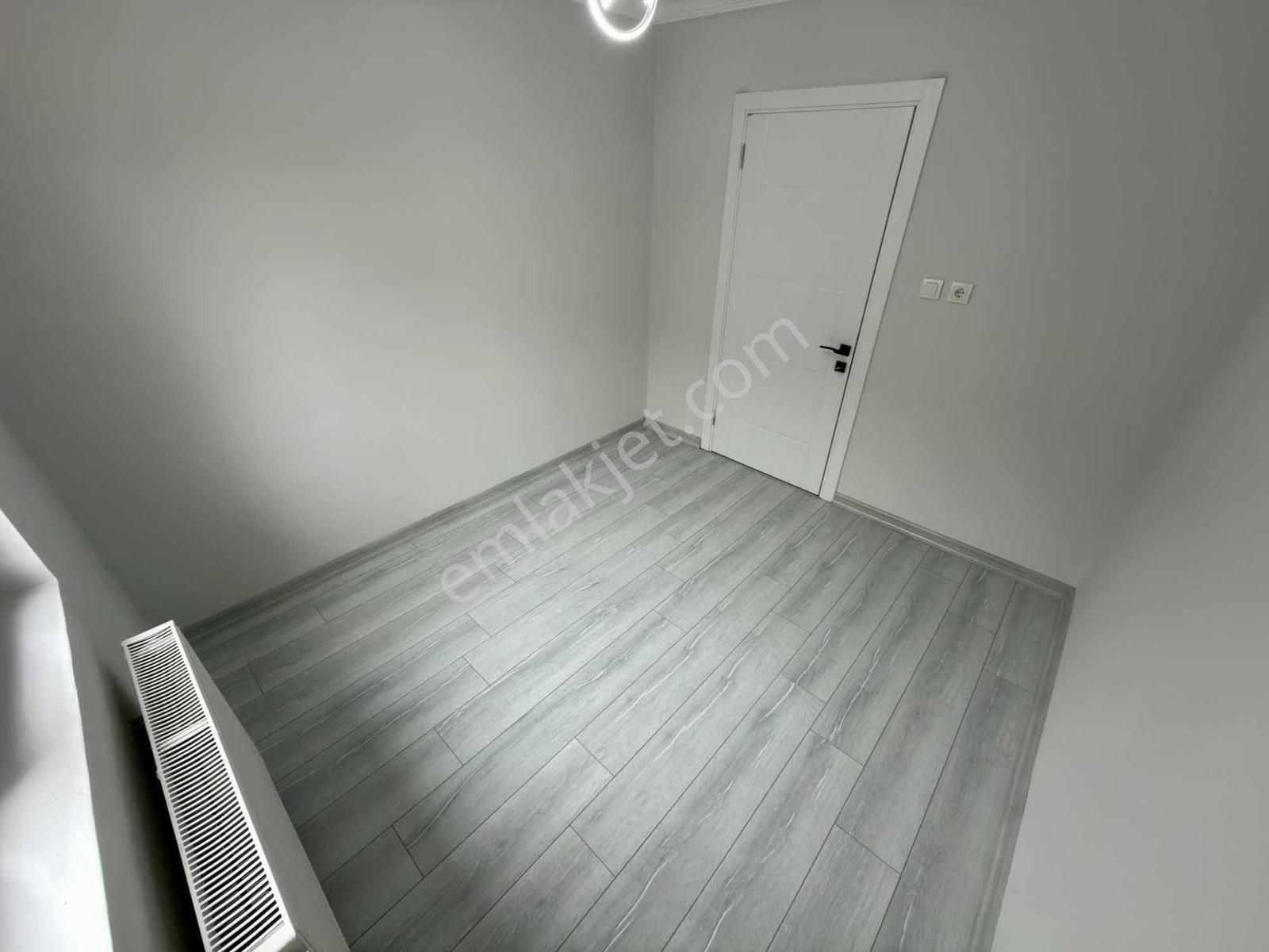 Etimesgut Elvan Mah. Ahi Elvan Cad. Yakını Lüks Yapılı 3+1 - Görsel 31