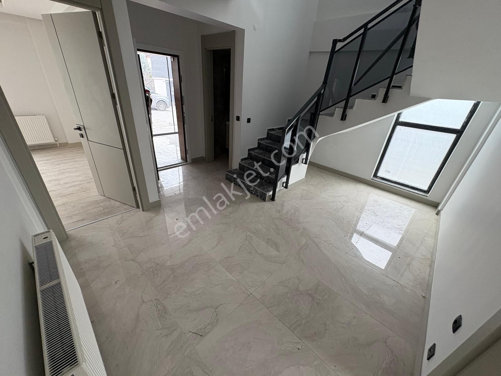 Sym'den Bağlıca Mh Ebeveny B. Giyinme Odalı 4+1 Villa - Görsel 16