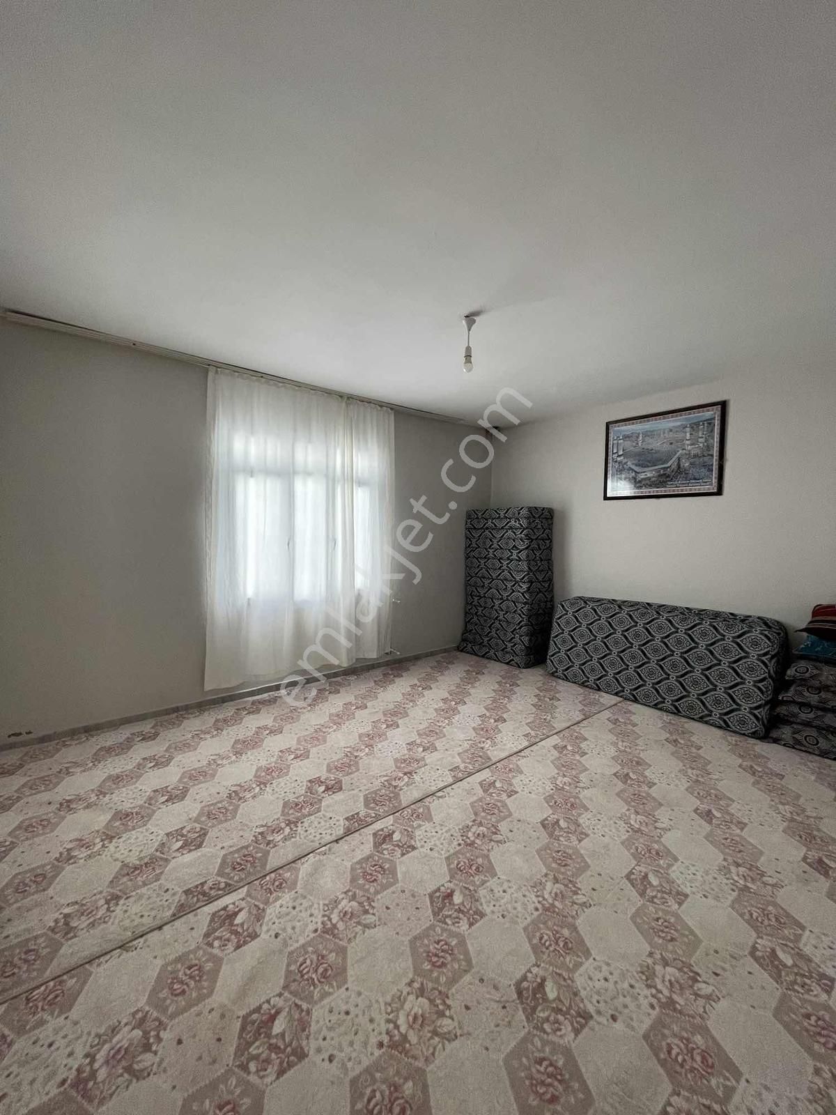 Noyan'dan İncirlikte Satılık 2 Katlı Bahçeli Müstakil Ev - Görsel 23