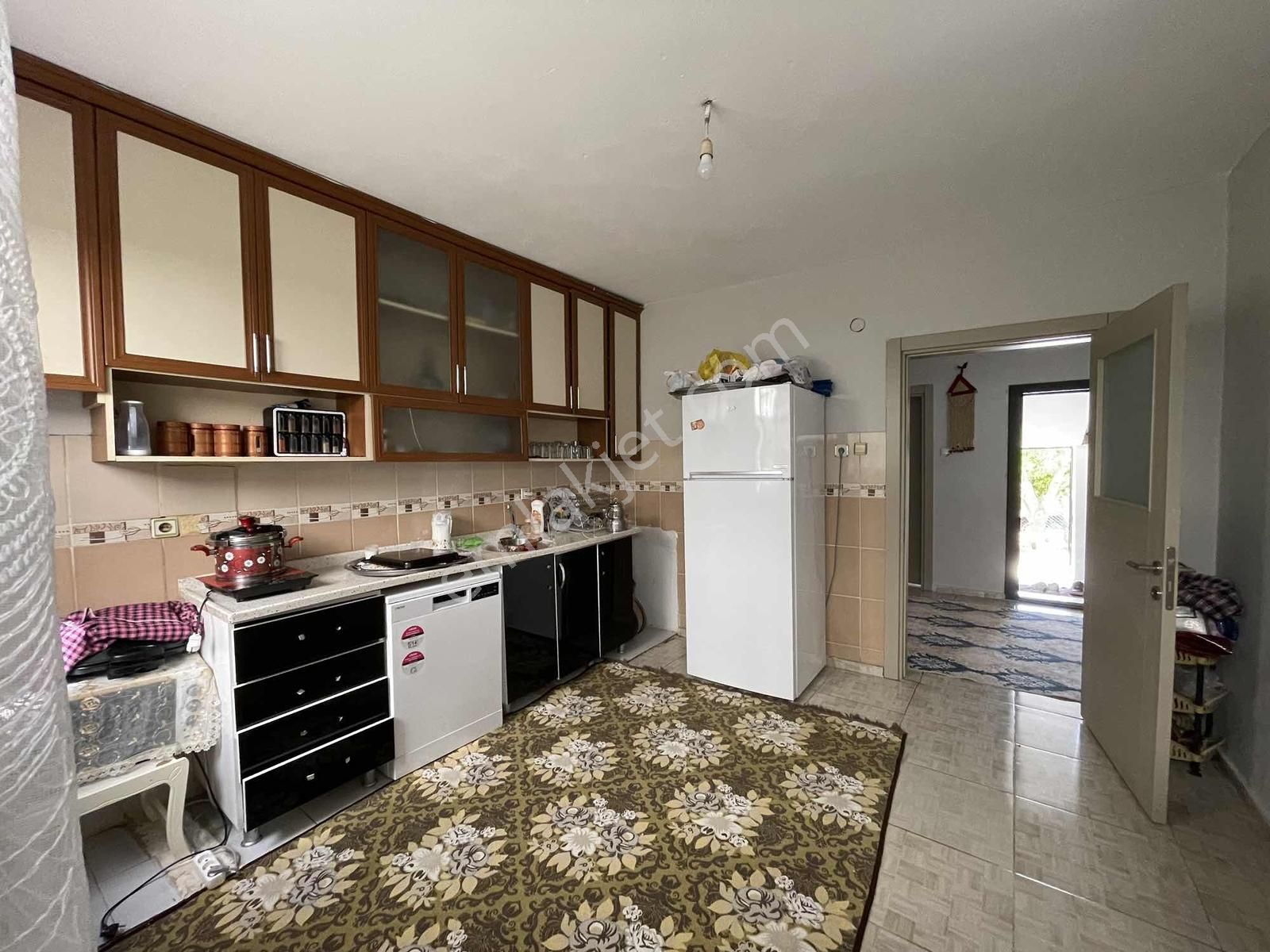 Noyan'dan İncirlikte Satılık 2 Katlı Bahçeli Müstakil Ev - Görsel 9