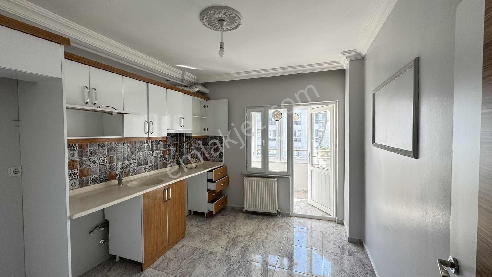 Çerkezköy Tepe Mevkiinde Satılık 3+1 Daire - Görsel 23