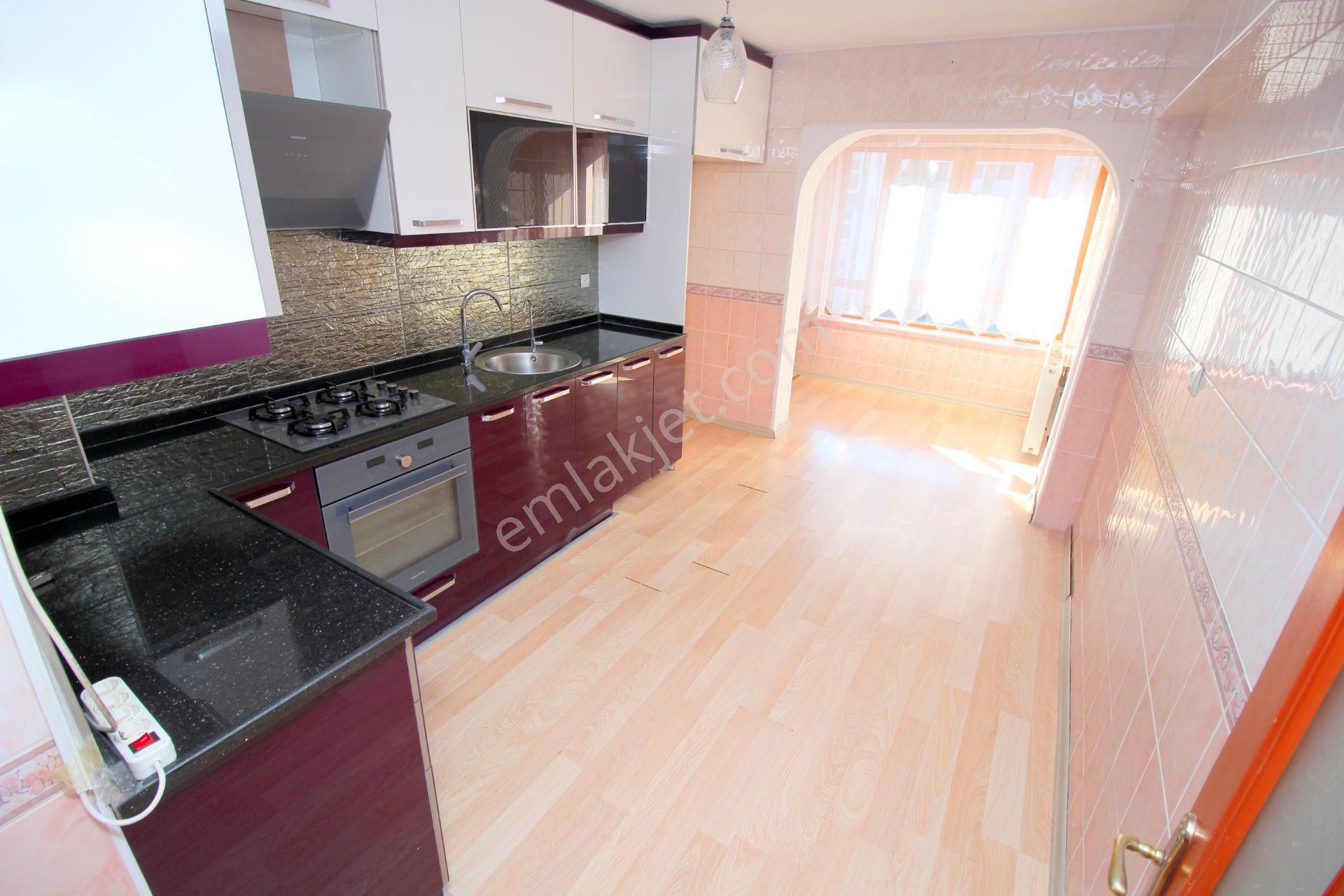 Emre Emlak'tan Elvankent'te 14.cd Yanı Asansörlü 4+2 Satılık Teras - Görsel 6