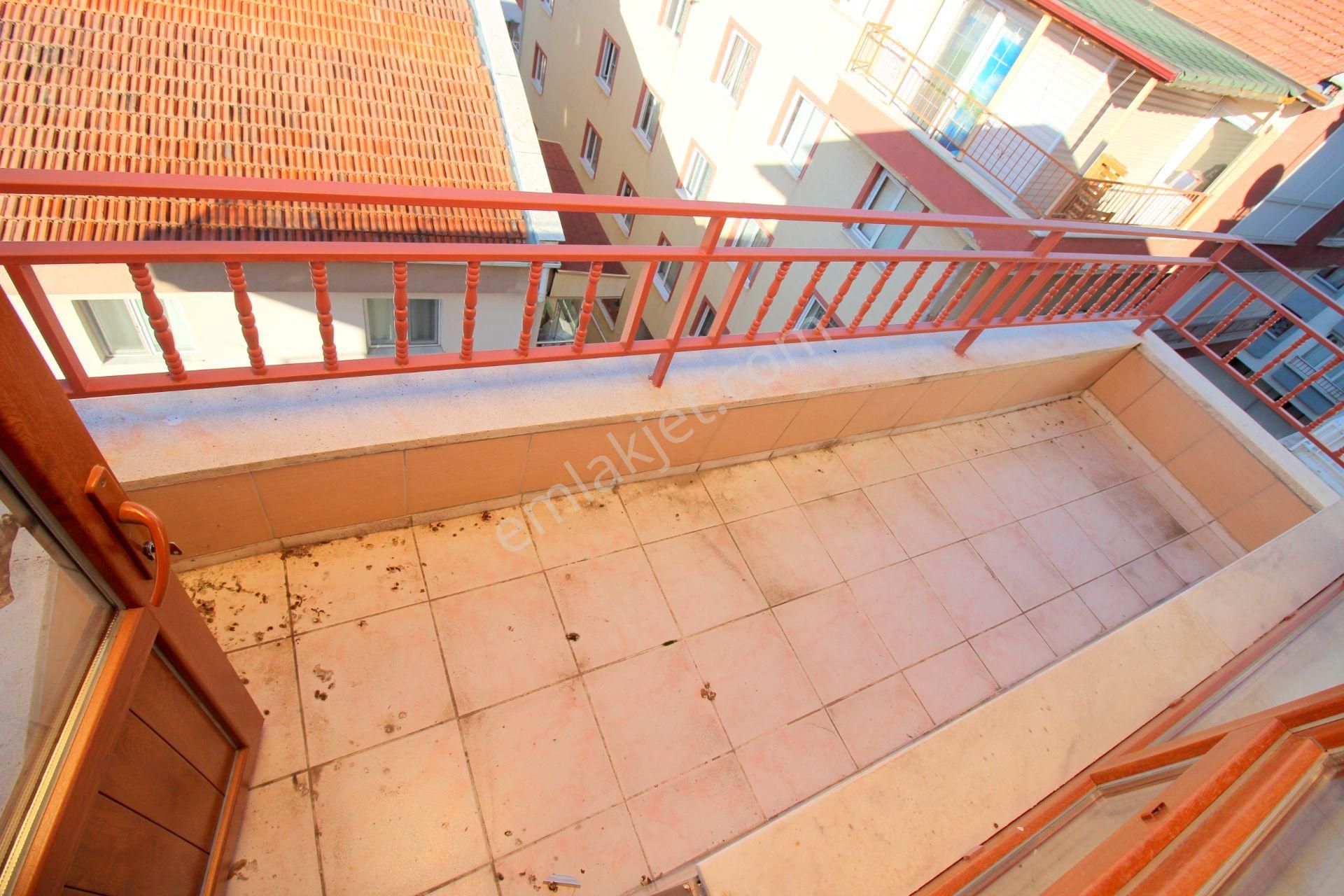 Emre Emlak'tan Elvankent'te 14.cd Yanı Asansörlü 4+2 Satılık Teras - Görsel 33