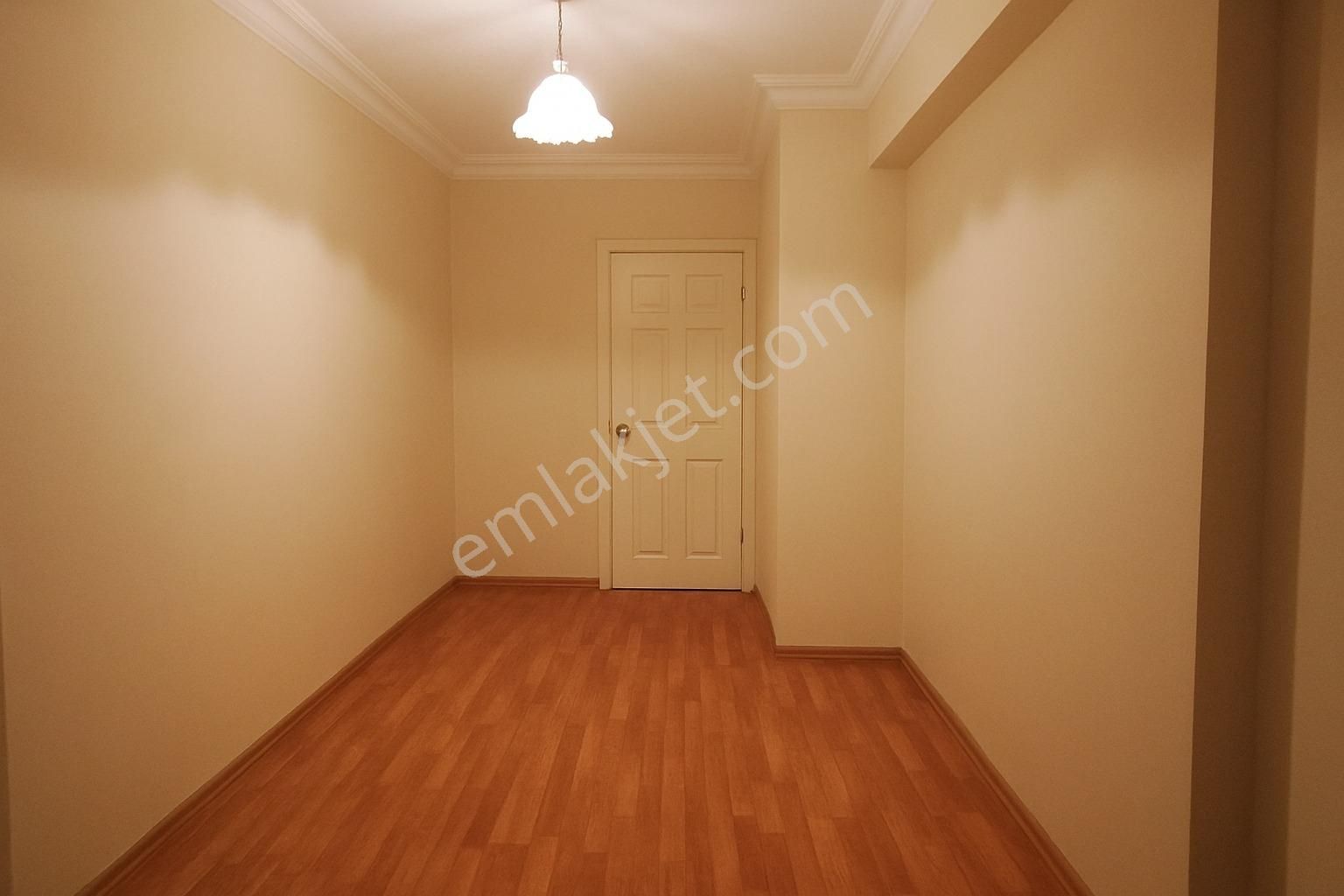 Osmangazi Akpınar Mah. Pazar Alanı Arkası Satılık 3+1 Arakat - Görsel 2