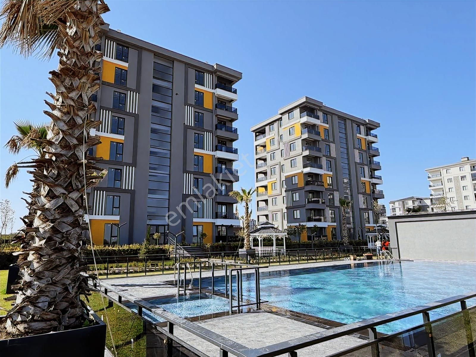 Çerkezköy Tepe Siteler Bölgesin'de Ultra Lüks 3+1 Kiralık Daire