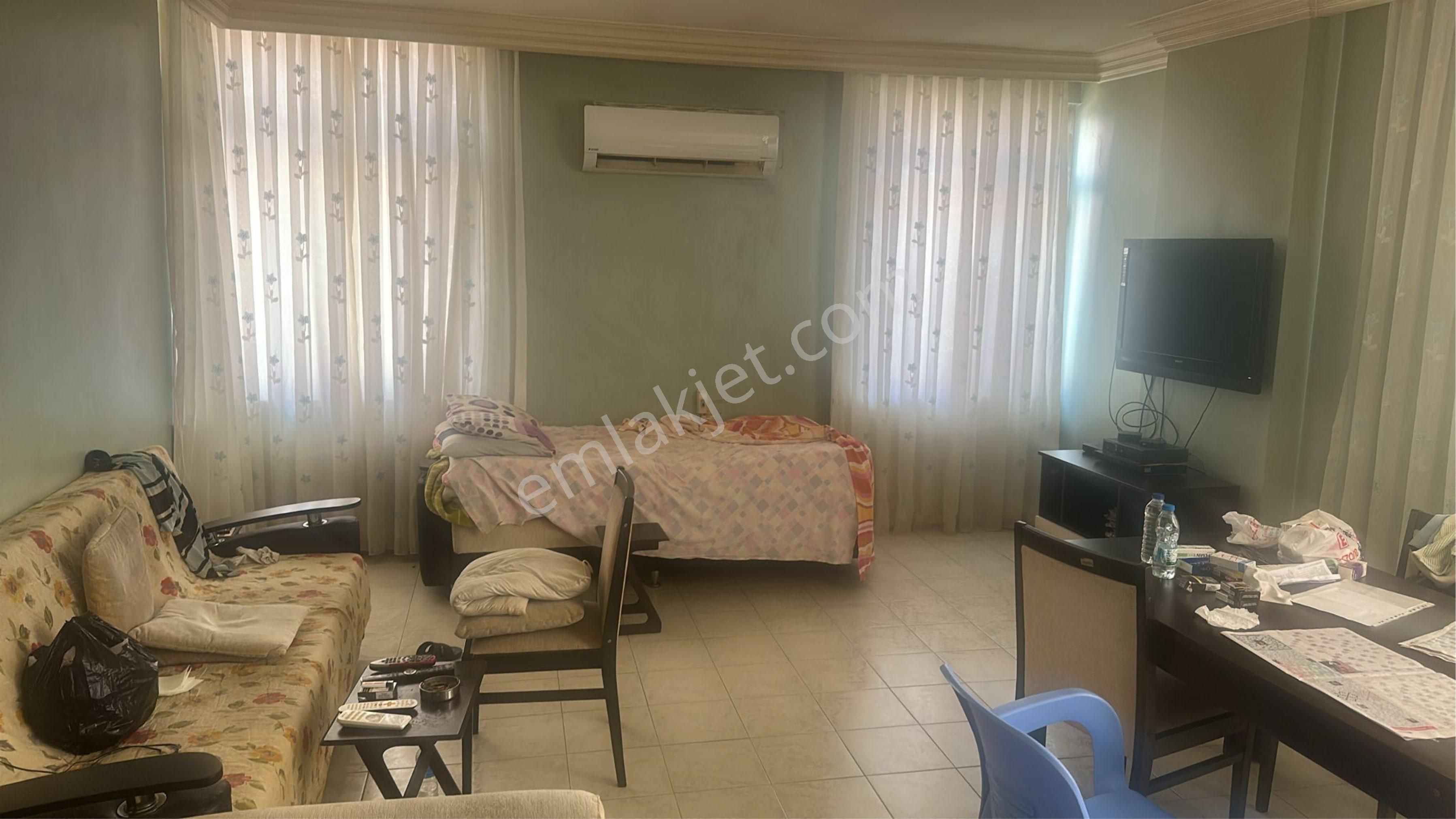 Mezitli Yeni Mahallede Site İçinde 150 M² 3+1 Asansörlü Daire