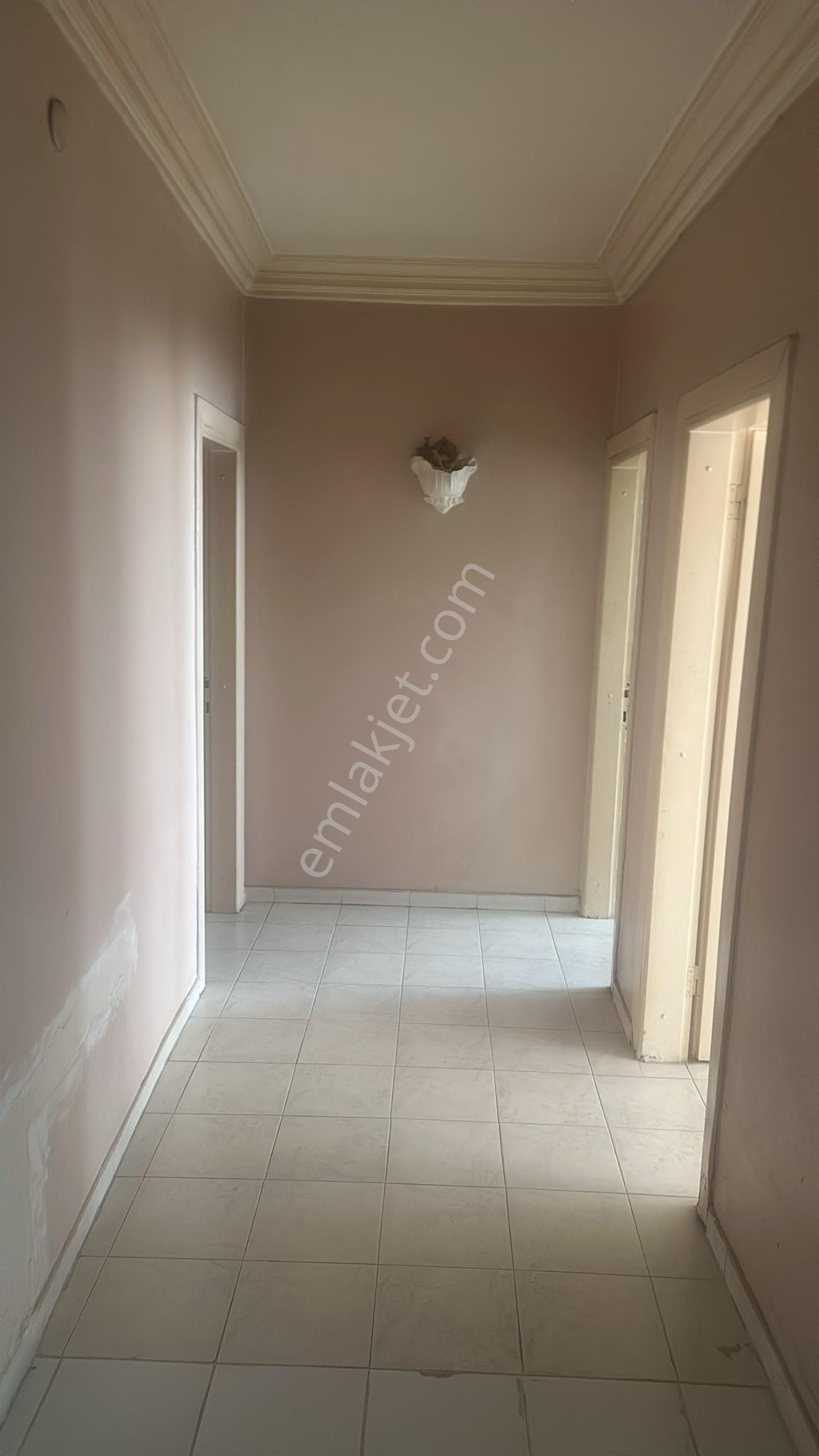 Mezitli Yeni Mahallede Site İçinde 150 M² 3+1 Asansörlü Daire - Görsel 10