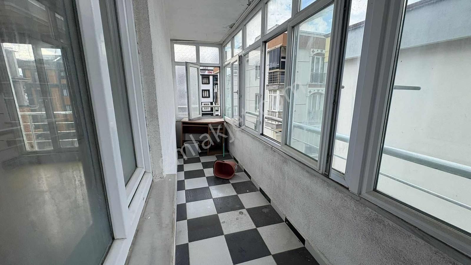 Tekirdağ, Çerkezköy, Fatih Mahallesinde 2+1 Satılık Daire - Görsel 21