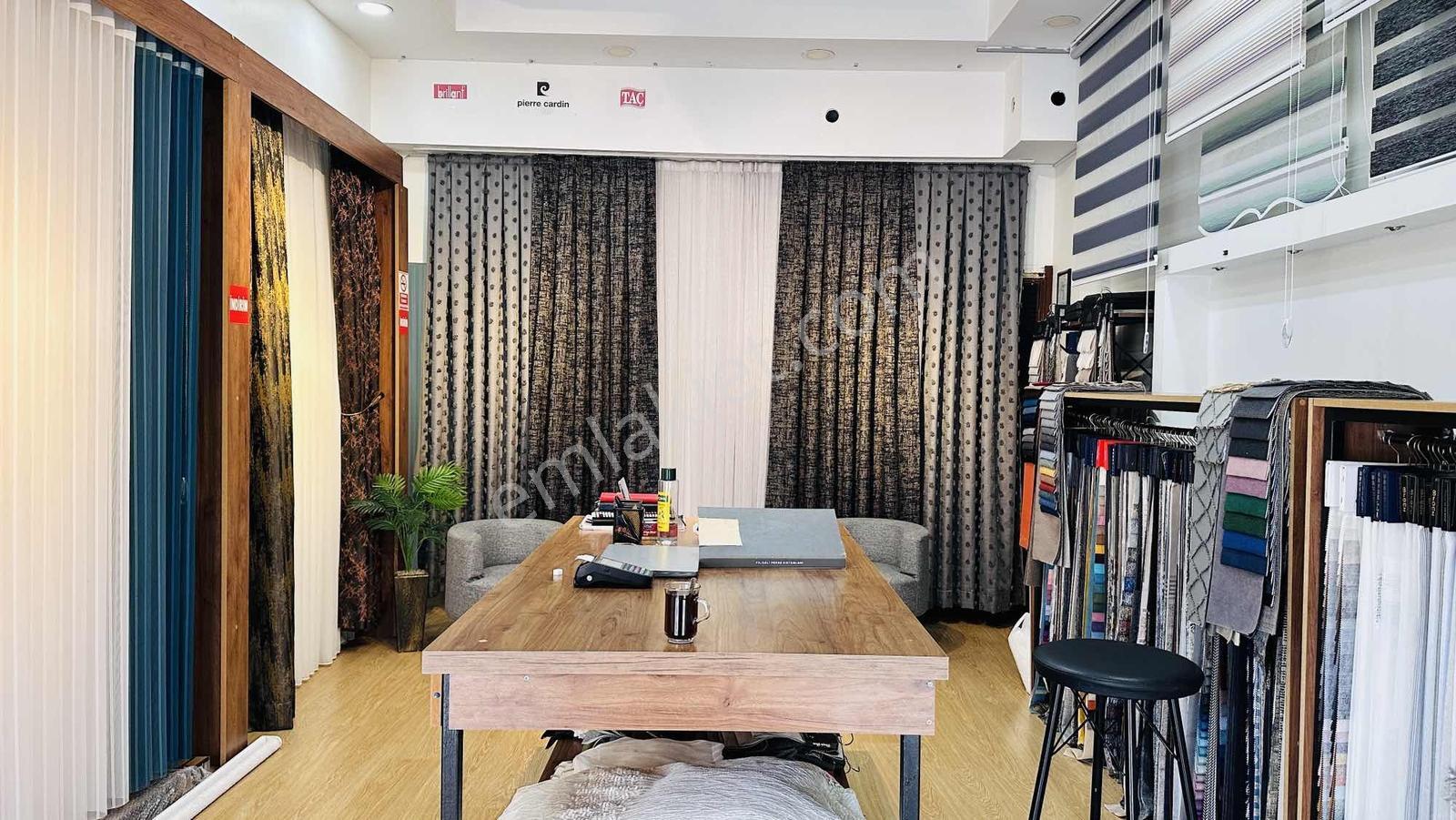 Devren Kiralık Perde Mağazası İşlek Cadde'de - Görsel 10