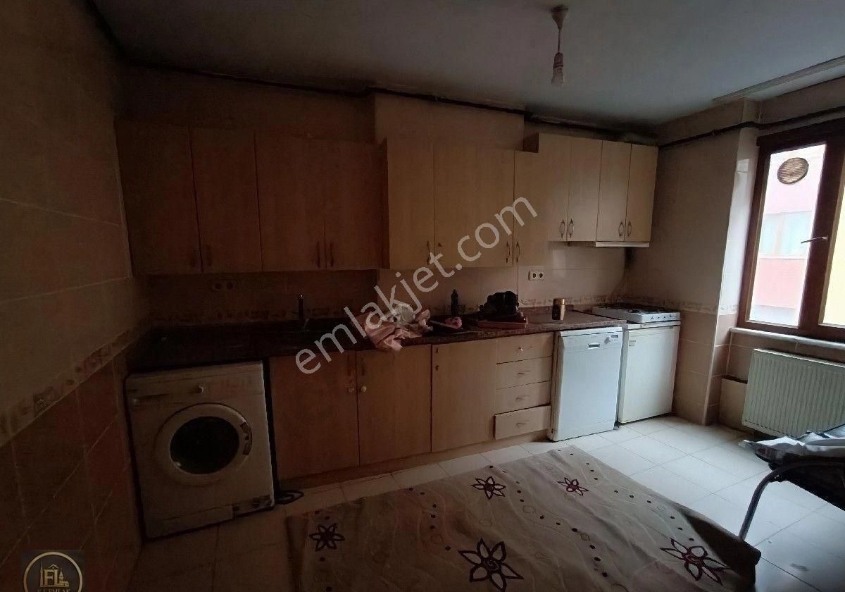 Bulgurlu Metroya 2 Dk Yürüme Mesafesinde 3+1 Genç Bina Ara Kat - Görsel 25