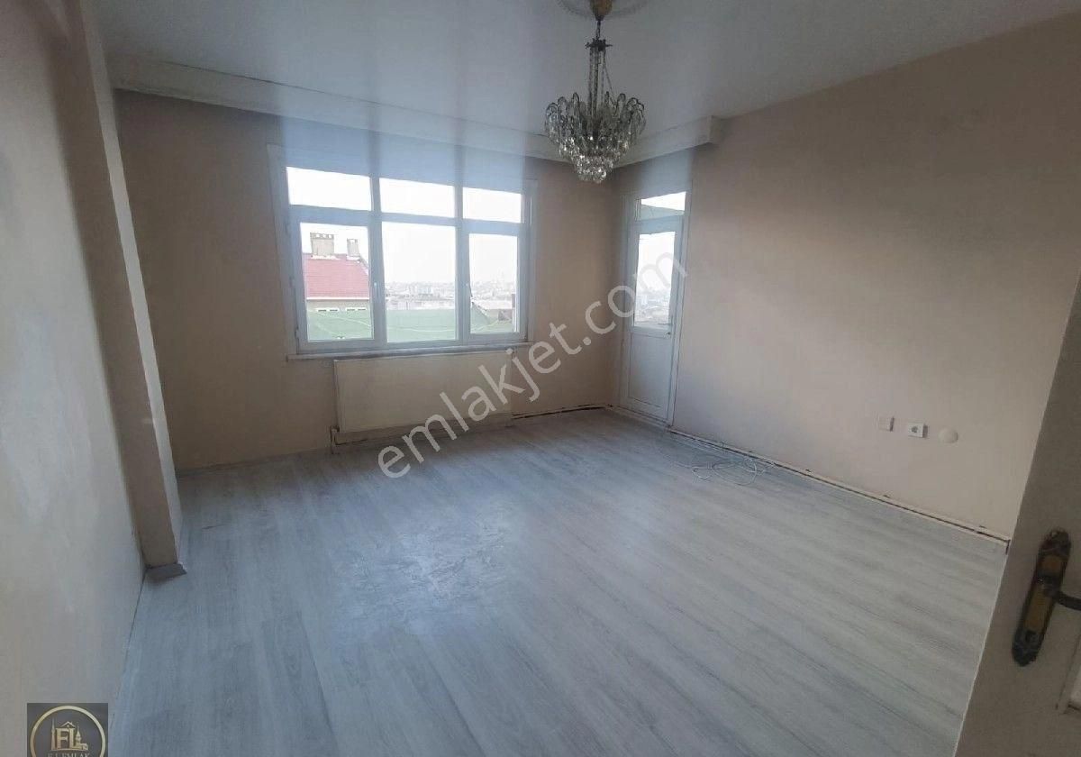 Fl Emlaktan Bulgurluda Ferah Daire - Görsel 10