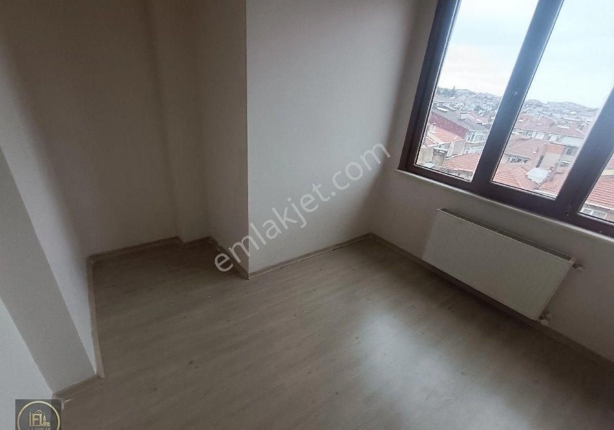 F-l Emlaktan Deniz Manzaralı Bakımlı 2+1 Zeynep Kamil Hastanesine Marmaraya Yürüme Mesafesinde - Görsel 9