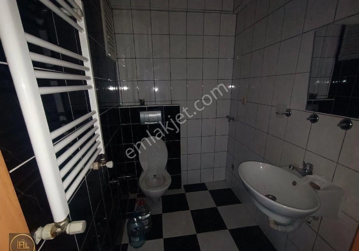 F-l Emlaktan Deniz Manzaralı Bakımlı 2+1 Zeynep Kamil Hastanesine Marmaraya Yürüme Mesafesinde - Görsel 17