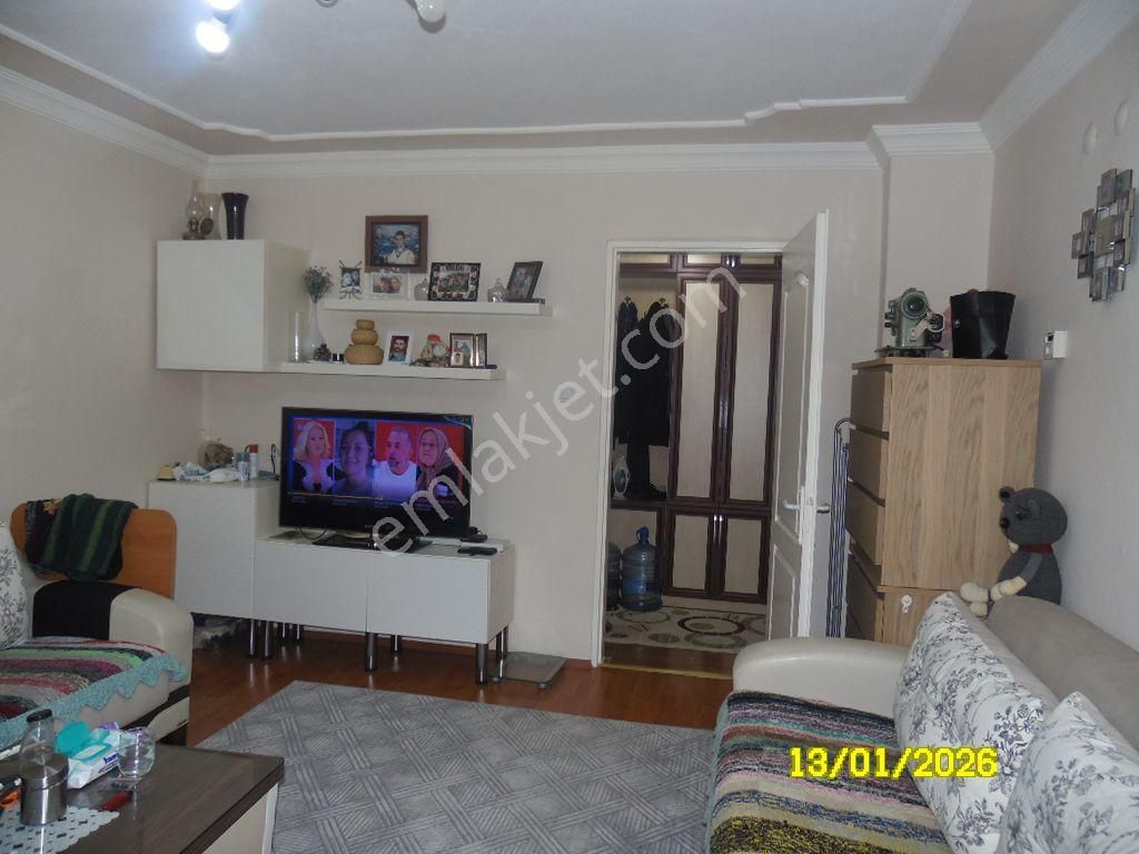 Evka4 Erdemay Emlakatan Satılık 2+1 Full Tadilatlı Giriş Katı - Görsel 3