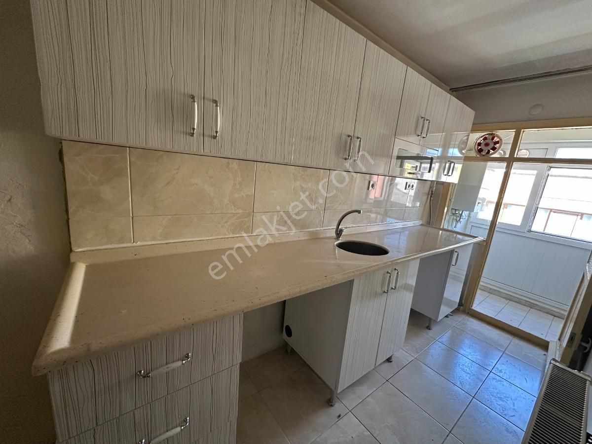 Turyap Göztepe Den Hasanpaşa Merkez De 2+1 Kiralık Daire - Görsel 9