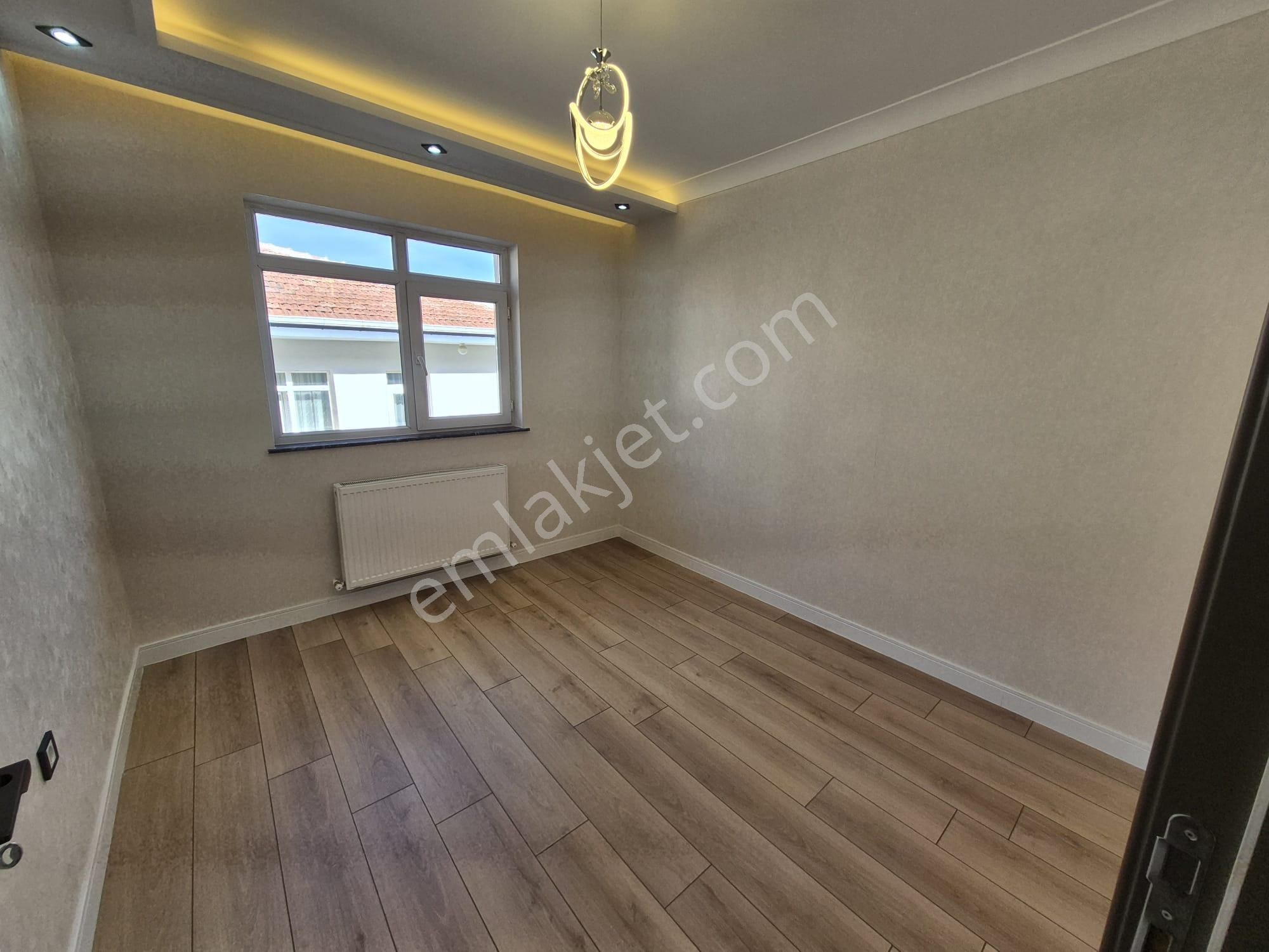 *** Şeftali Sok 3+1 Yenilenmiş Satılık Daire *** - Görsel 22