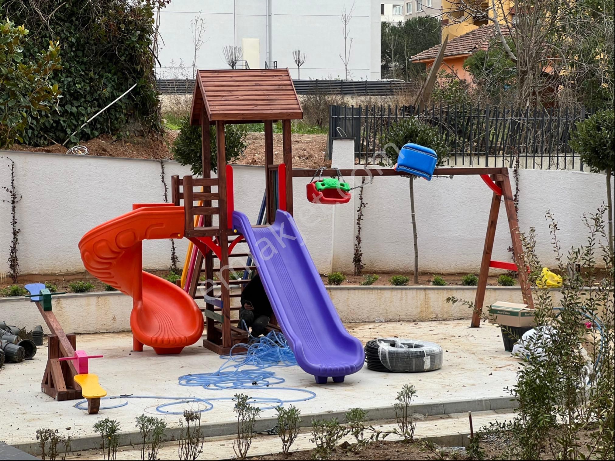 Şenesenevlerde Ebeveyn Banyo 7/24güvenlik Ve Havuzlu 2+1 Net70m² - Görsel 31