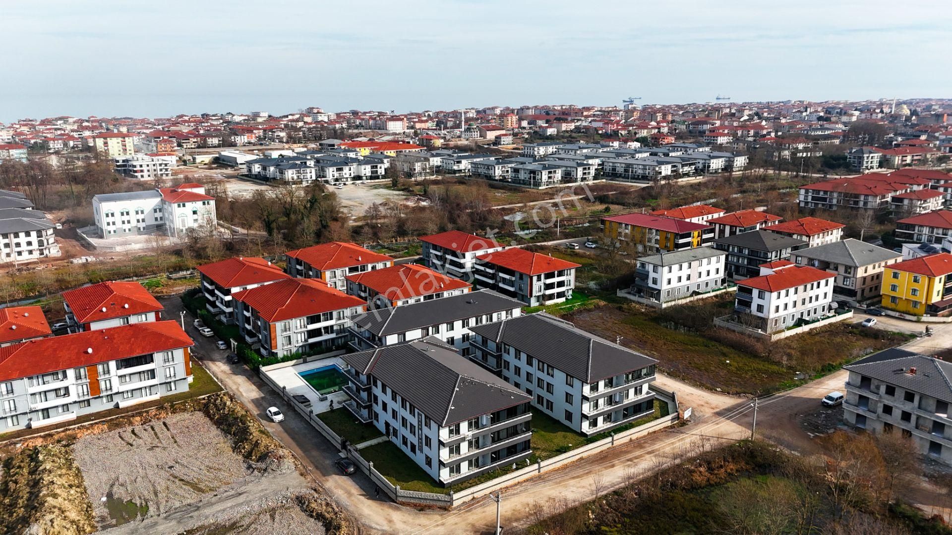 Karasu'da Merkeze Yakın Havuzlu 3+1 Satılık Daire!!! - Görsel 9