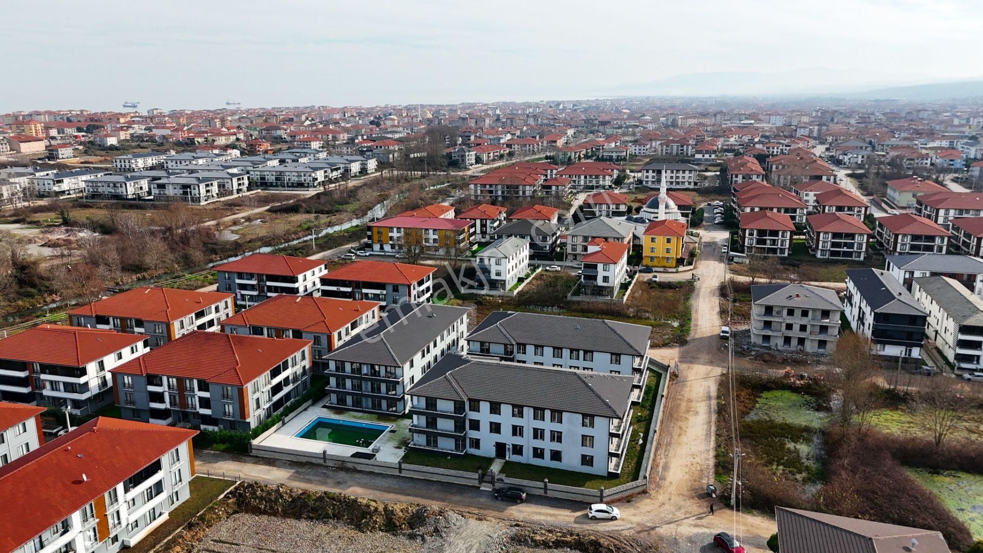 Karasu'da Merkeze Yakın Havuzlu 3+1 Satılık Daire!!! - Görsel 10